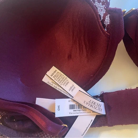 Victoria’s Secret Bra - Picture 4 of 4